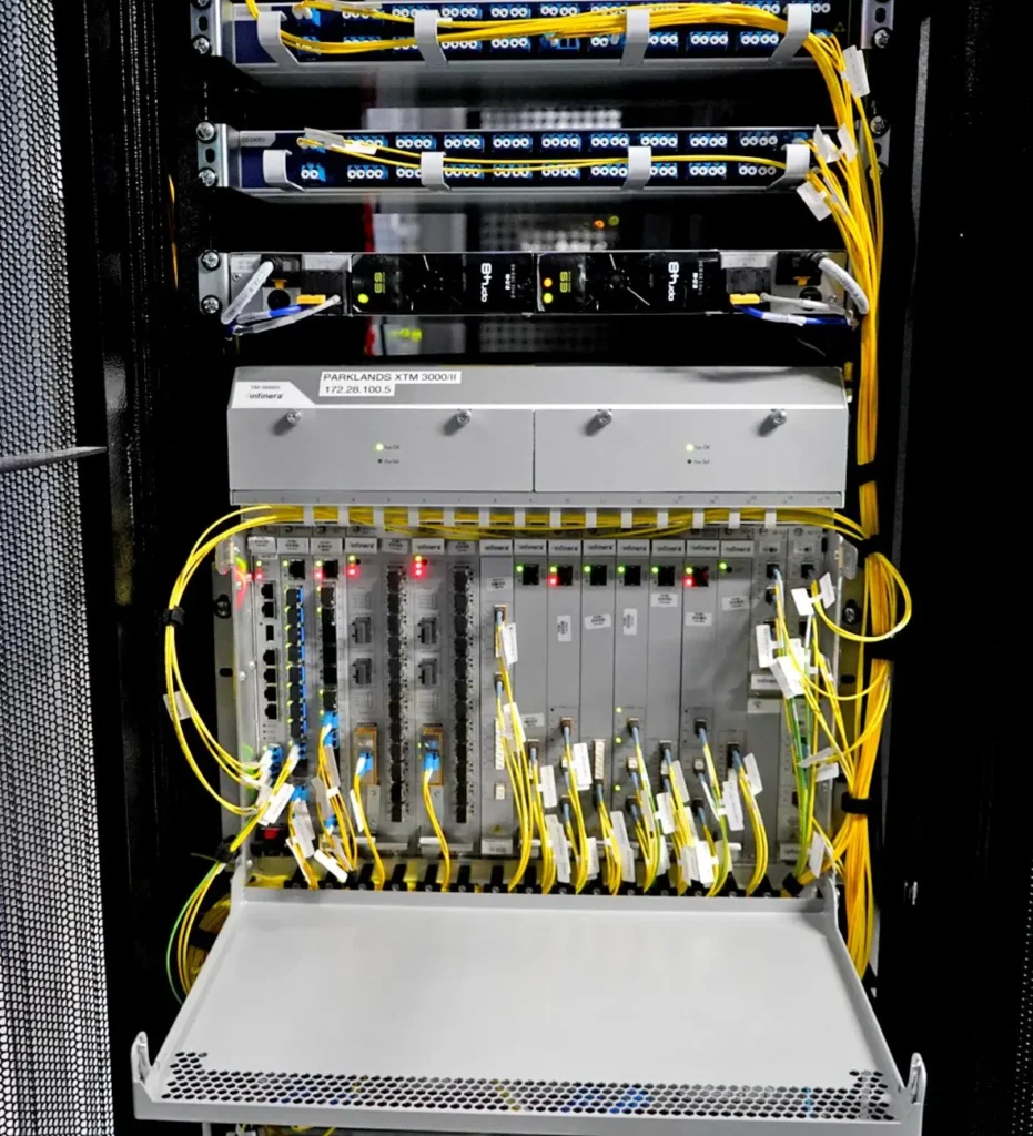 APR is common in high-power optical systems.